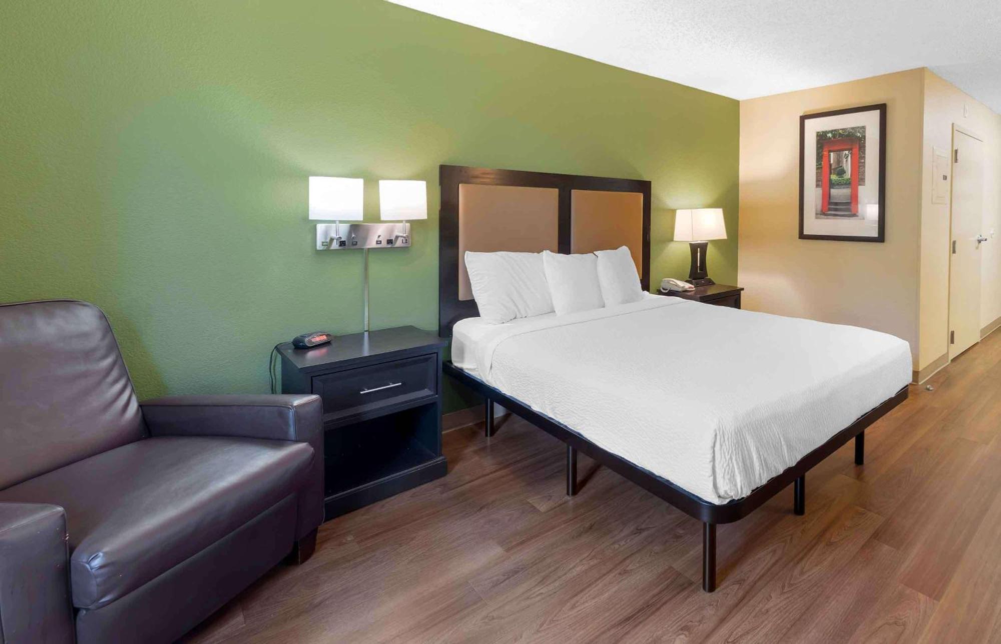Extended Stay America Select Suites - Indianapolis - North - Кармел Экстерьер фото