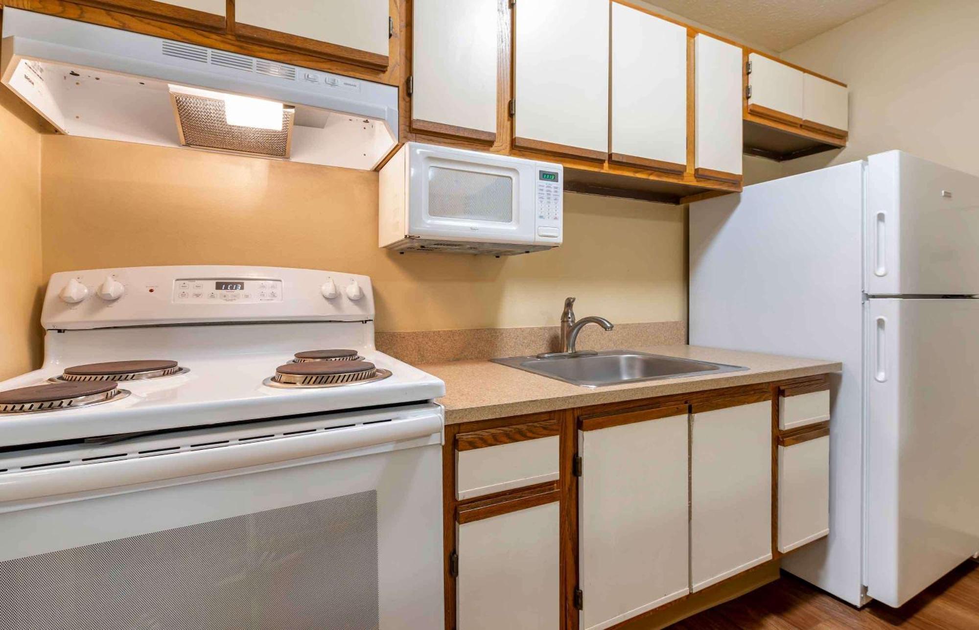 Extended Stay America Select Suites - Indianapolis - North - Кармел Экстерьер фото