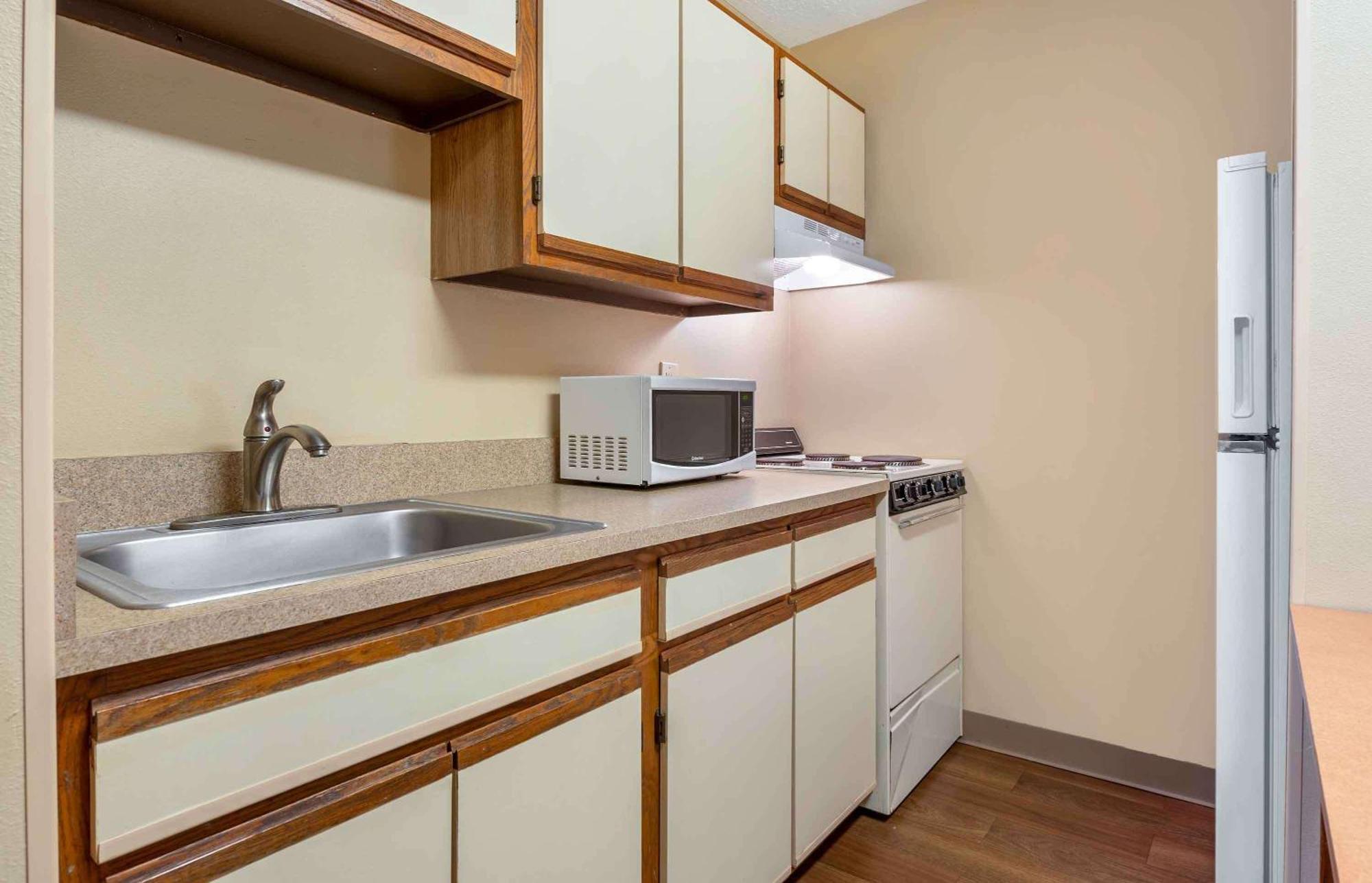 Extended Stay America Select Suites - Indianapolis - North - Кармел Экстерьер фото